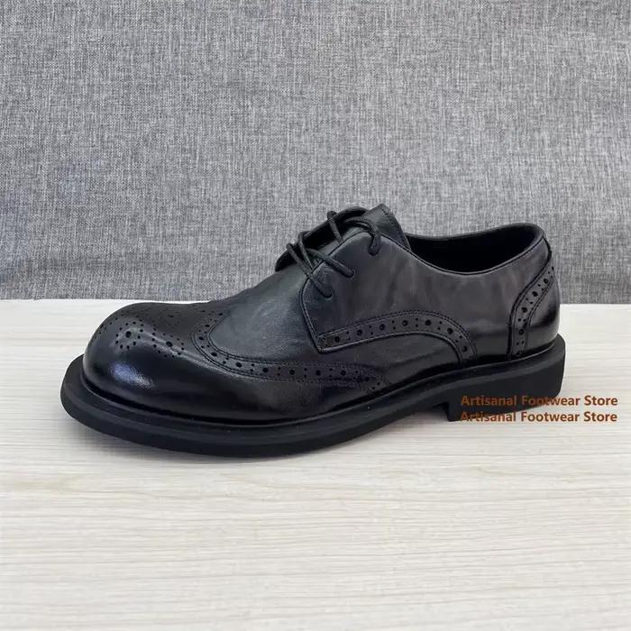 Chaussures Brogue en daim de vache pour hommes style britannique décontracté et confortable pour différentes occasions