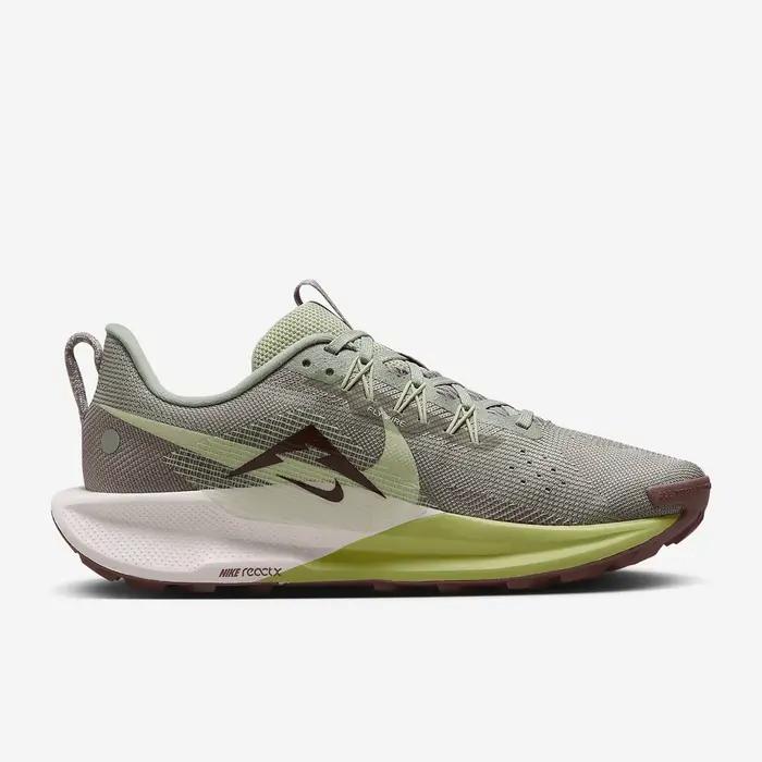 Nike véritable Pegasus Trail 5 chaussures de course tout-terrain rembourrées pour femmes DV3865-300
