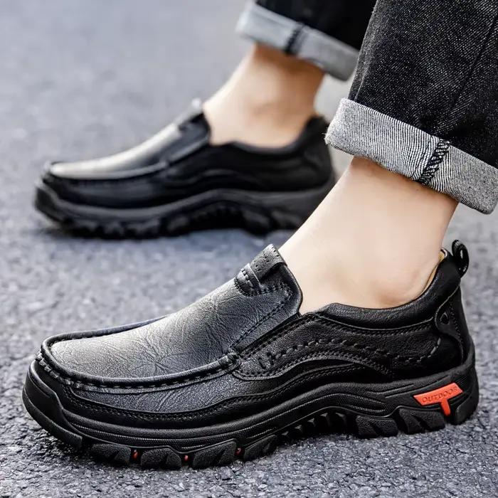 Chaussures de marque pour hommes, chaussures décontractées en cuir véritable de haute qualité, chaussures plates confortables pour hommes d'affaires, chaussures de travail en plein air pour hommes