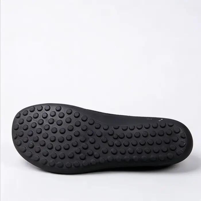 Chaussures légères et confortables pour hommes