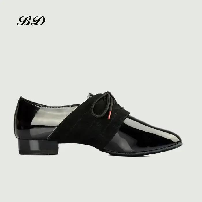Baskets en cuir verni avec semelle à deux points pour homme