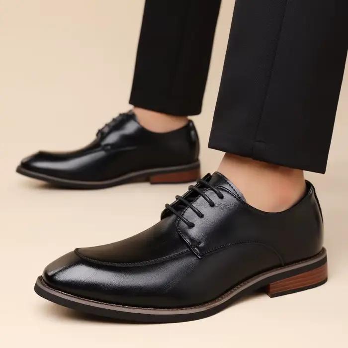 Chaussures en cuir formelles pour hommes