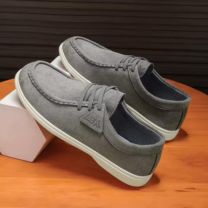 Mocassins en daim pour hommes, chaussures décontractées souples à enfiler, légères, pour la marche et la conduite, confortables, plates, pour usage quotidien, gris