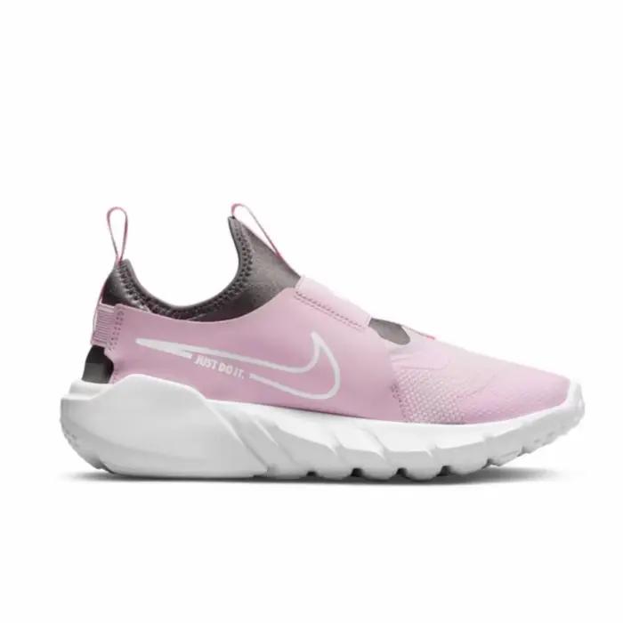 Nike lance une nouvelle série de chaussures de course légères