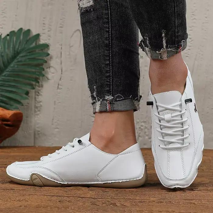 Chaussures de sport de plein air pour hommes design léger respirant mode adaptées chaussures plates décontractées femmes occasions spéciales