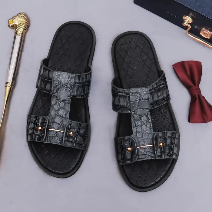 Sandales à lanières en cuir imprimé croco pour hommes
