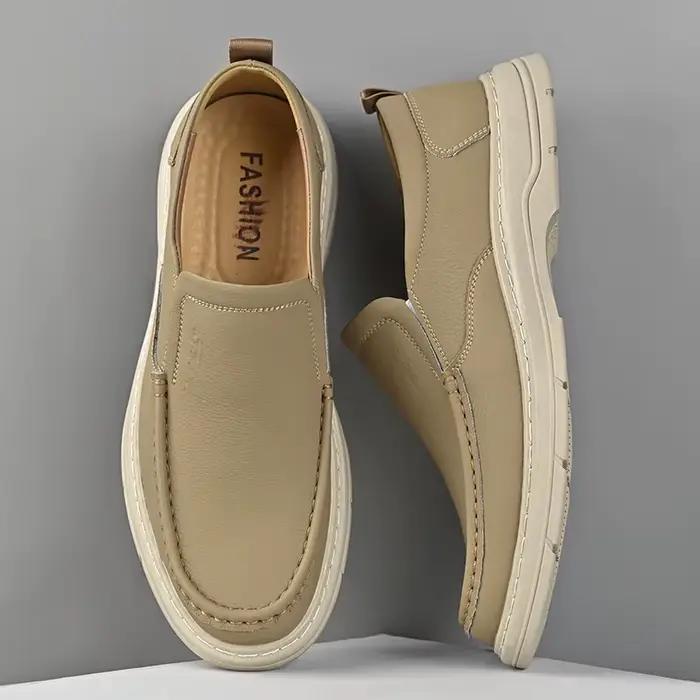 Nouvelles Chaussures en Cuir Souple de Designer 2026 pour Hommes – Mocassins Décontractés et Élégants de Couleur Unie pour le Printemps et l'Automne