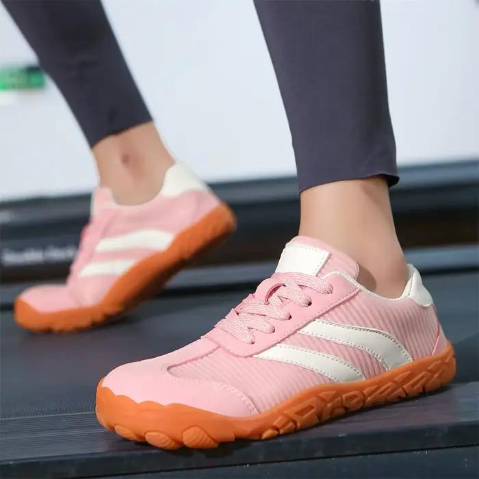 Chaussures décontractées à bout large pour hommes et femmes, baskets confortables, antidérapantes, semelle souple, pour la randonnée, l'entraînement physique, taille 36-47