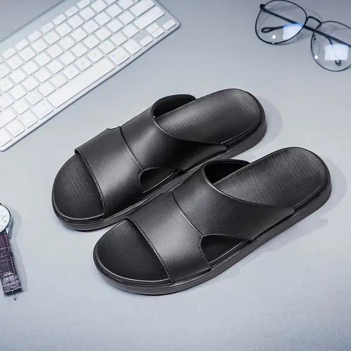 Pantoufles en cuir pour hommes