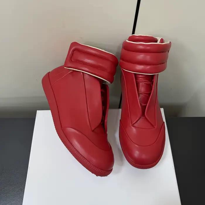 Chaussures montantes plates noires pour hommes
