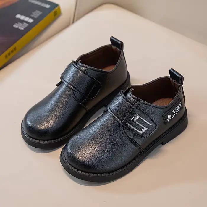 Chaussures en cuir pour garçons, chaussures de fête souples pour enfants, mocassins polyvalents classiques noirs à la mode pour spectacle scolaire, printemps-automne
