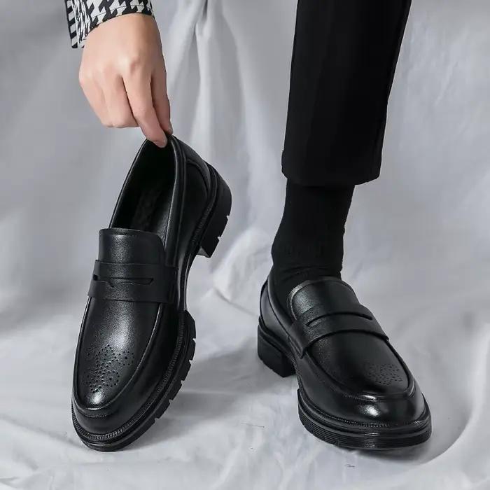 Chaussures habillées pour hommes rétro décontracté affaires chaussures en cuir hommes mocassins de bureau formel Social richelieu chaussures en cuir de mariage pour hommes