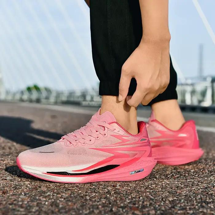 Chaussures de course respirantes et amortissantes pour homme toutes saisons baskets de jogging antidérapantes pour randonnée et entraînement sportif polyvalentes et confortables pour activités quotidiennes