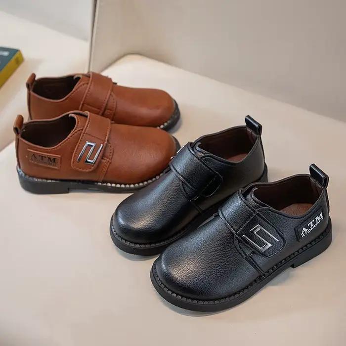 Chaussures en cuir pour garçons, chaussures de fête souples pour enfants, mocassins polyvalents classiques noirs à la mode pour spectacle scolaire, printemps-automne
