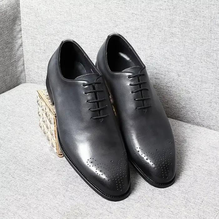 Chaussures de ville de luxe pour hommes