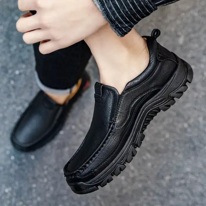 Chaussures de marque pour hommes, chaussures décontractées en cuir véritable de haute qualité, chaussures plates confortables pour hommes d'affaires, chaussures de travail en plein air pour hommes