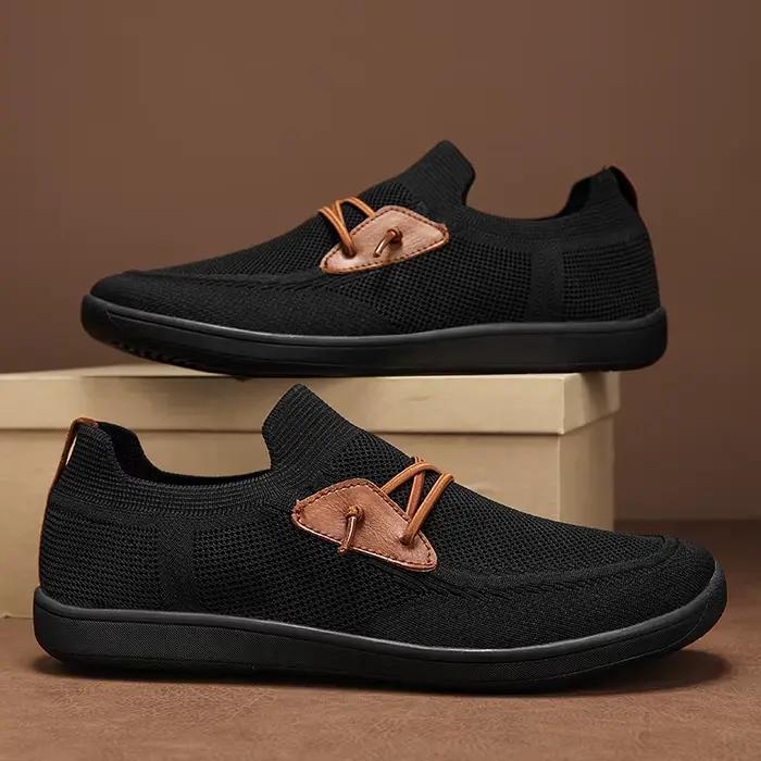 Chaussures plates à bout large pour hommes