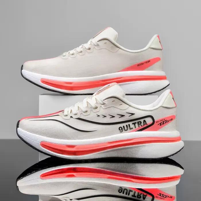 Chaussures de course professionnelles pour marathon avec technologie de plaque en carbone - Baskets légères et amortissantes avec design dégradé blanc-violet respirant, adaptées au marathon, au 3C, à 