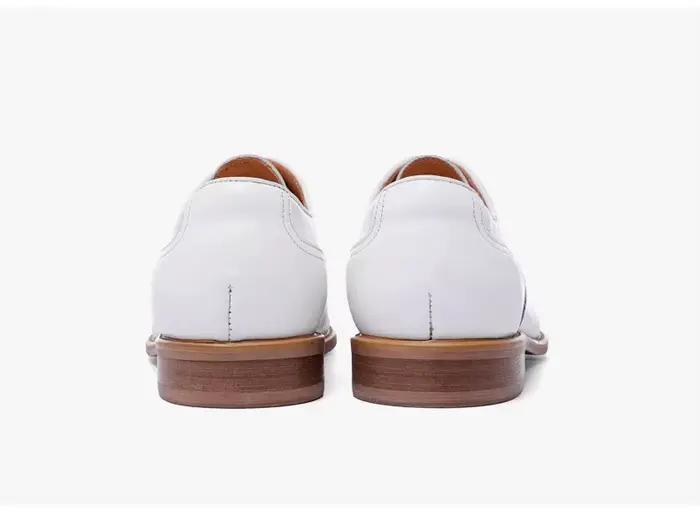 Chaussures pour hommes grande taille 46, chaussures formelles en cuir pour hommes, chaussures de mariage blanches, bout pointu, version européenne, style Oxford.