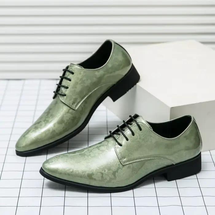 Mocassins en cuir coordonnants pour hommes