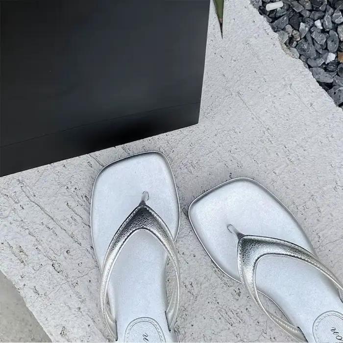 Sandales confortables et élégantes à bout carré, couleur unie, semelles antidérapantes, pour la plage