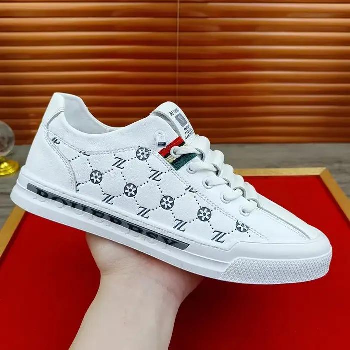 Nouvelles chaussures européennes pour hommes en cuir véritable