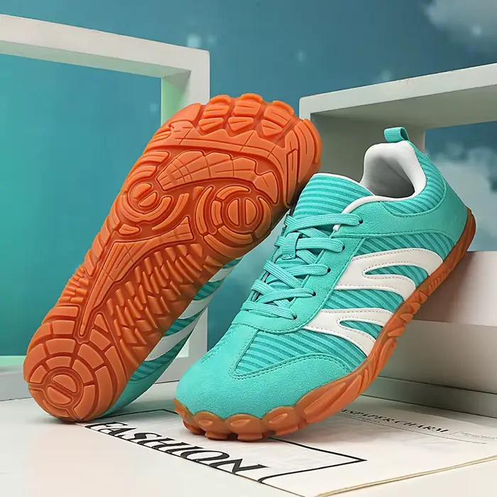 Nouvelles chaussures larges pour hommes, antidérapantes, respirantes, chaussures de marche, chaussures pieds nus à talon plat, chaussures de sport simples et confortables pour femmes