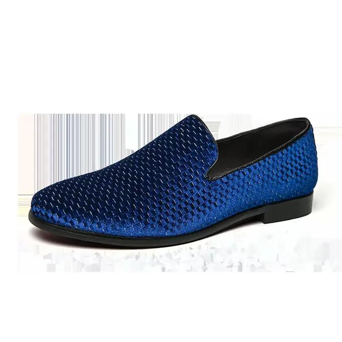 Mocassins brodés en cuir suédé pour hommes, chaussures provoqué, mocassins décontractés, chaussures de mariage, pois paresseux, grande taille 38-47, nouveau