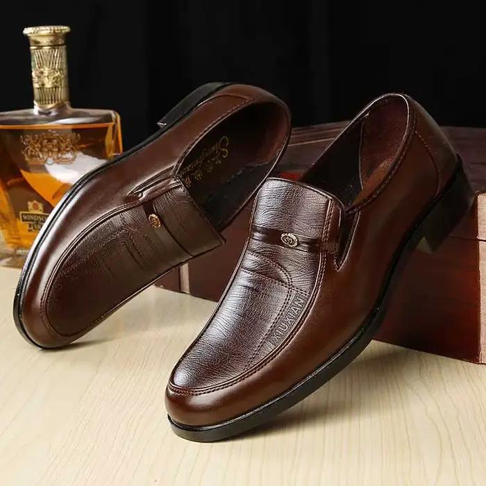 Chaussures en cuir pour hommes d'affaires