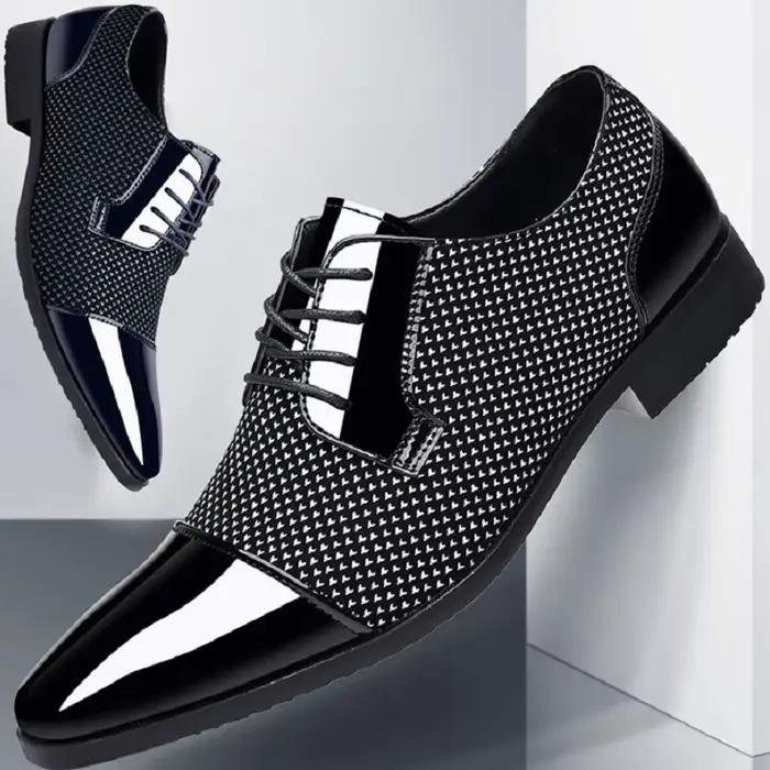 Chaussures habillées en cuir verni pour hommes