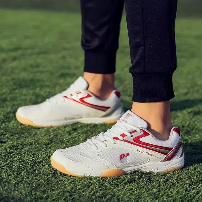 Chaussures de tennis professionnelles pour hommes, respirantes, badminton, volley-ball, sports d'intérieur, chaussures d'entraînement, nouveaux créateurs, 2023