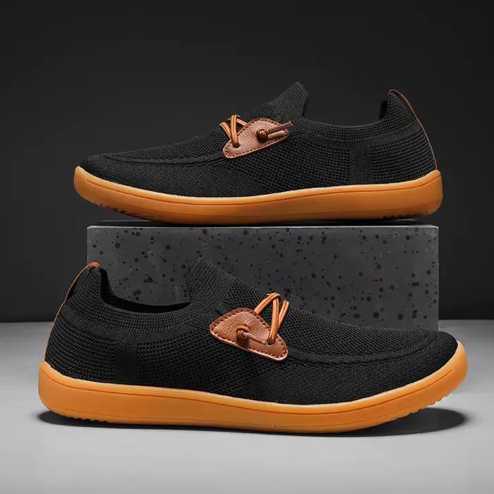 Chaussures plates à bout large pour hommes