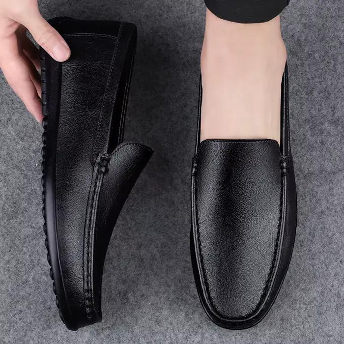 Mocassins en cuir véritable hommes Design mocassin mode sans lacet doux plat chaussures décontractées pour hommes chaussures pour hommes adultes chaussures de bateau faites à la main