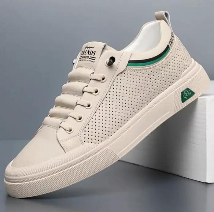 Chaussures décontractées en cuir véritable pour hommes, chaussures de skateboard plates, chaussures de rencontre respirantes, cuir de vache, tendance de la rue, été, nouveau