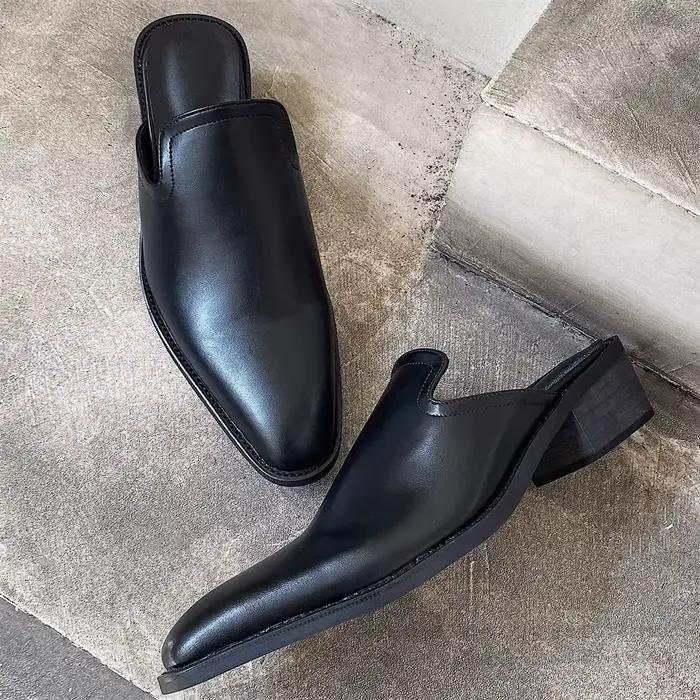Nouvelles mules d'été pour hommes style Baotou à bout pointu semelle épaisse en cuir pour homme printemps automne occassions spéciales et activités quotidiennes