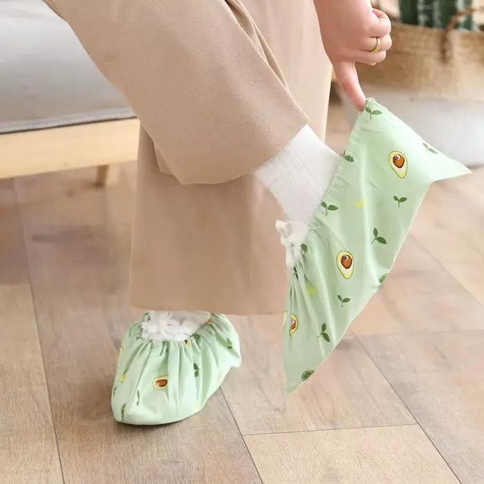 Couvre-chaussures en tissu lavé