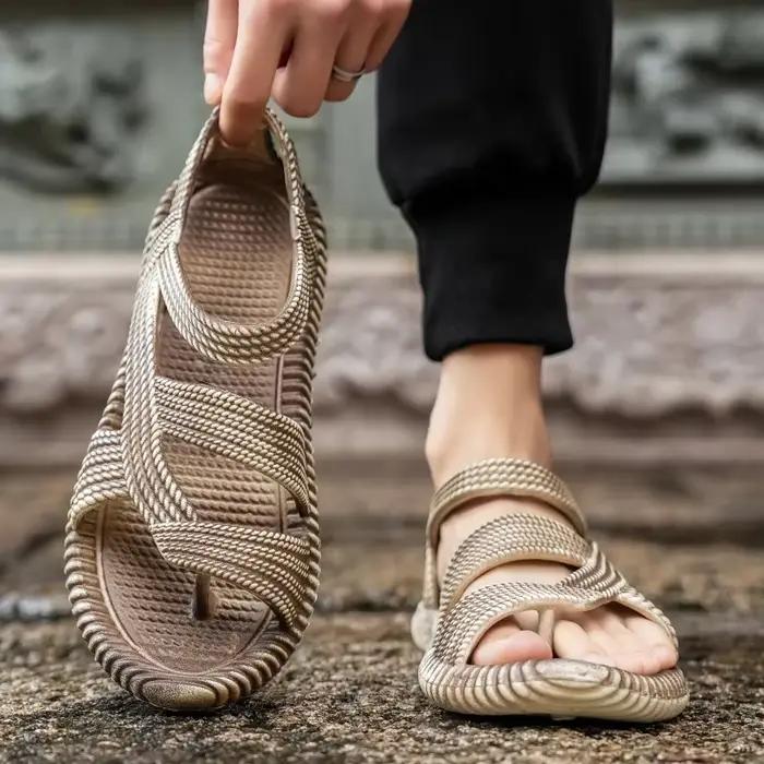 Sandales en paille pour hommes