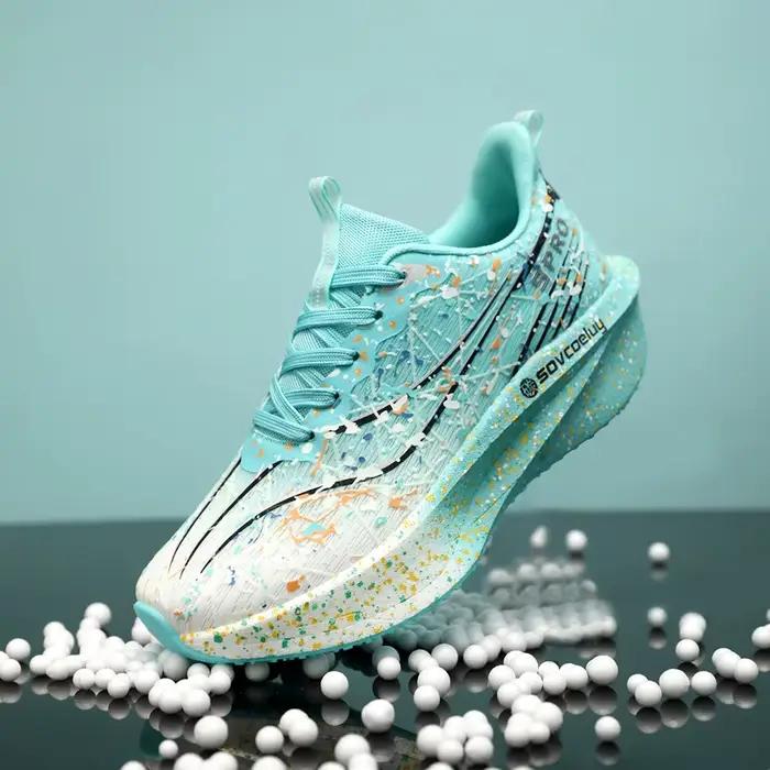 Chaussures de course pour hommes avec caractéristiques lumineuses