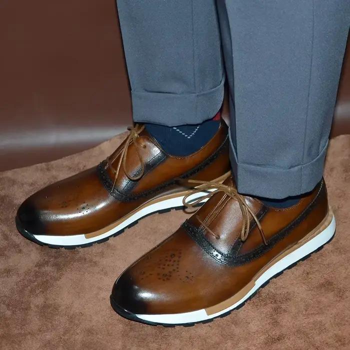 Baskets pour hommes chaussures en cuir de vache véritable Oxford Brogue luxe concepteur 2 œillets à lacets automne hiver