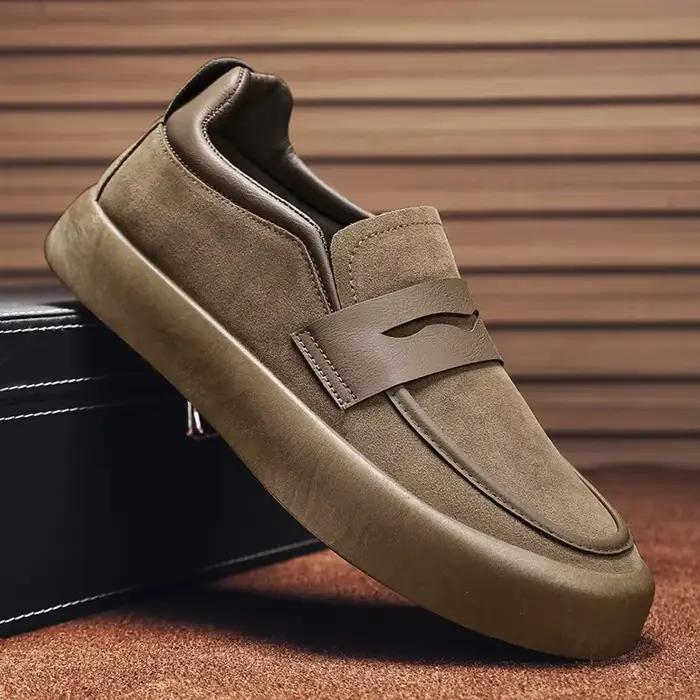 Mocassins hommes chaussures en cuir chaussures de marche affaires antidérapant fond souple mocassins de travail rond chaussures à fond plat baskets d'extérieur