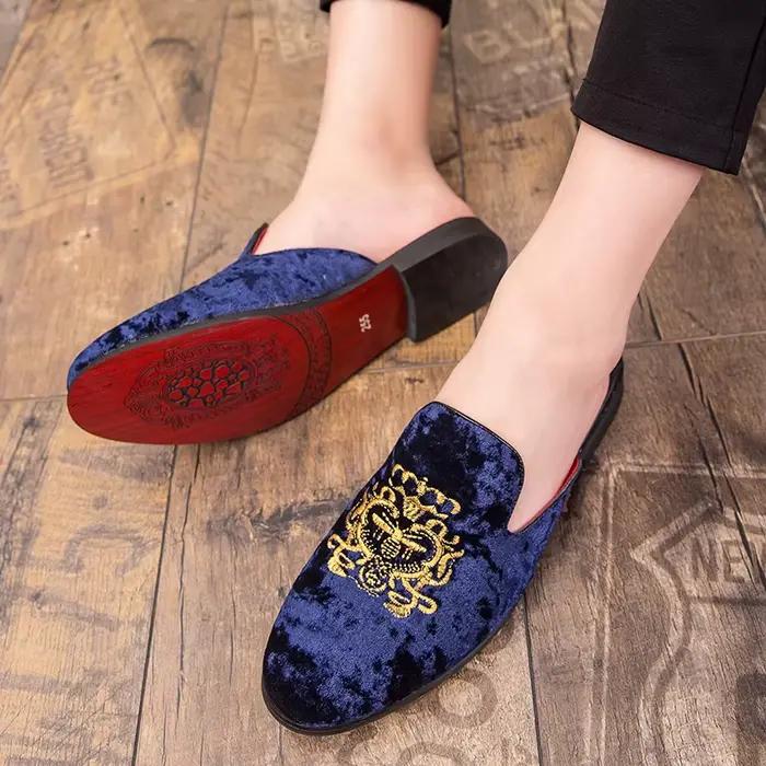 Chaussures homme mules en velours verni pour mariage et occasions spéciales舒适优雅的男士婚鞋绒面漆皮穆勒鞋适合特殊场合