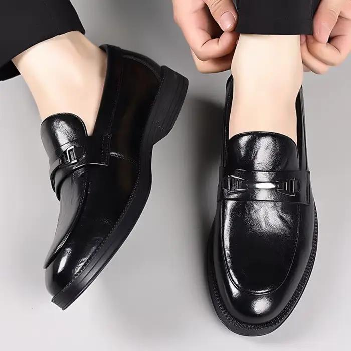 Mocassins d'affaires à enfiler pour hommes, chaussures en cuir de haute qualité, chaussures d'extérieur pour hommes, chaussures de bureau, loisirs mûrs pour jeunes