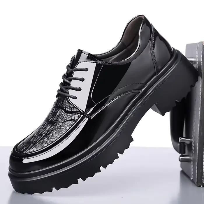 Chaussures Derby en Cuir Verni Homme Occasions Spéciales Élégantes Respirantes et Durables Pour Mariage et Travail