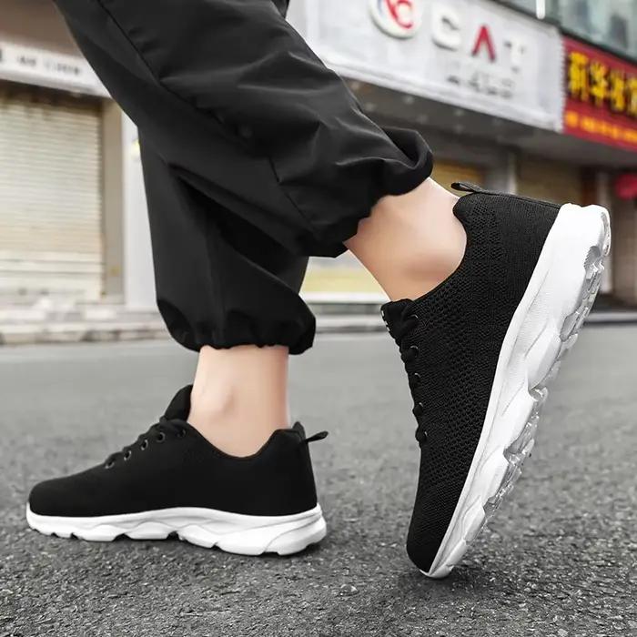 Nouvelles chaussures pour hommes