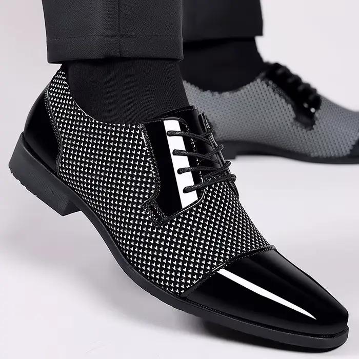 Chaussures habillées en cuir verni pour hommes