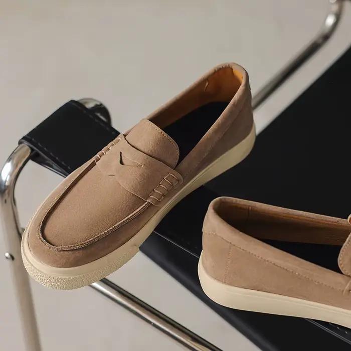 Mocassins en daim et cuir de vache pour hommes, chaussures plates à enfiler, faites à la main, décontractées, pour loisirs, marche, affaires en plein air, nouvelle collection