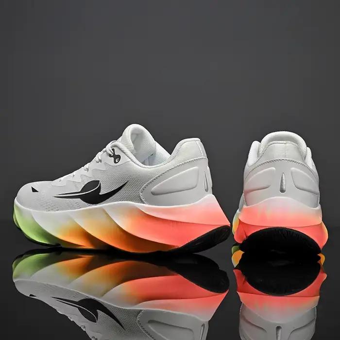 Chaussures de course avec plaque en carbone