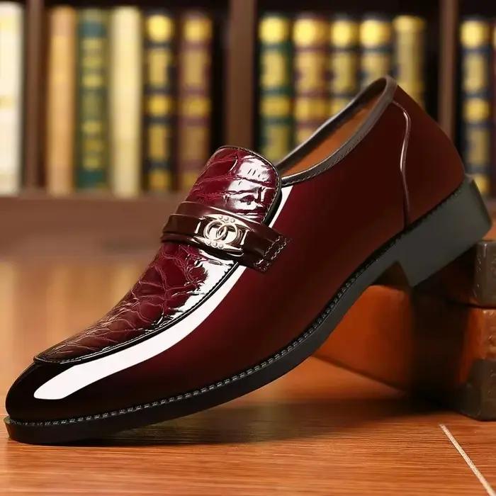 Chaussures habillées à bout pointu pour hommes