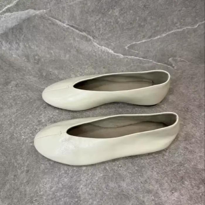 Nouvelles Chaussures Plates Confortables 2026 Légères à Bout Rond et Bouche Peu Profonde