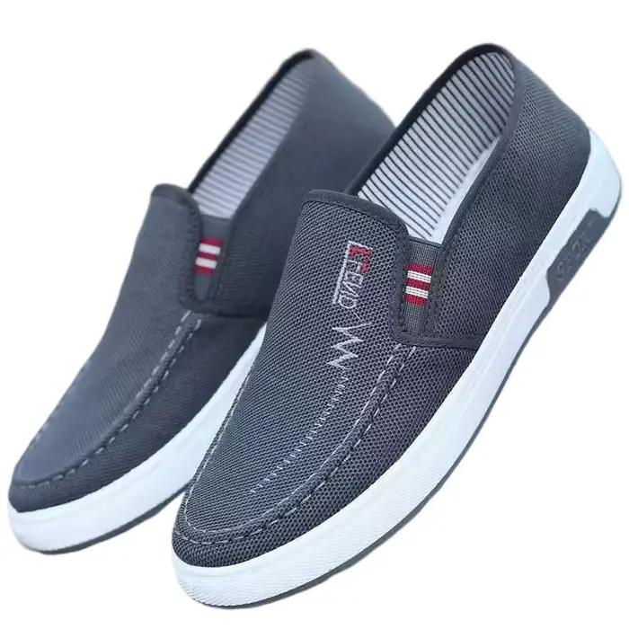 Chaussures en toile de titane à l'offre elles souples pour hommes